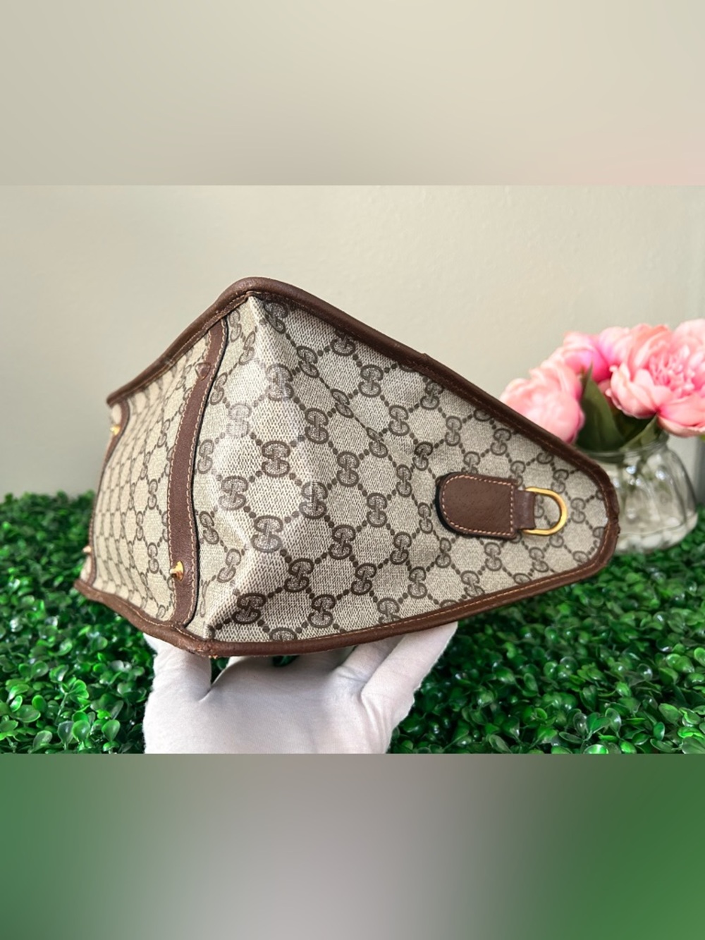 Vintage Gucci GG Supreme MonogramBeige and Brown- Main zipper has been replaced - Picture 7 of 11